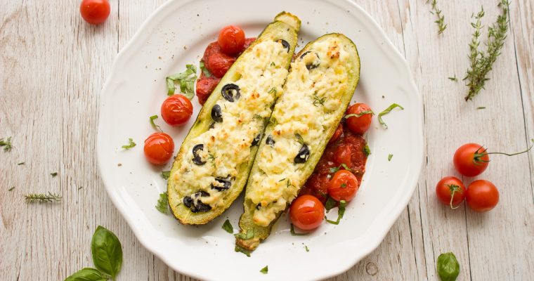 Gefüllte Zucchini